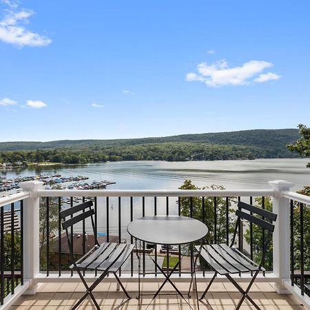 Lakeview House - Hot Tub - Firepit - Stunning Views - Spacious Deck - Cozy Living Room - Bar Greenwood Lake Extérieur photo