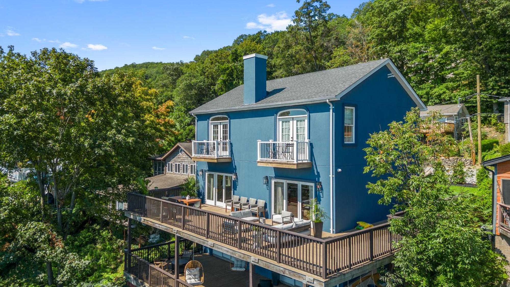Lakeview House - Hot Tub - Firepit - Stunning Views - Spacious Deck - Cozy Living Room - Bar Greenwood Lake Extérieur photo